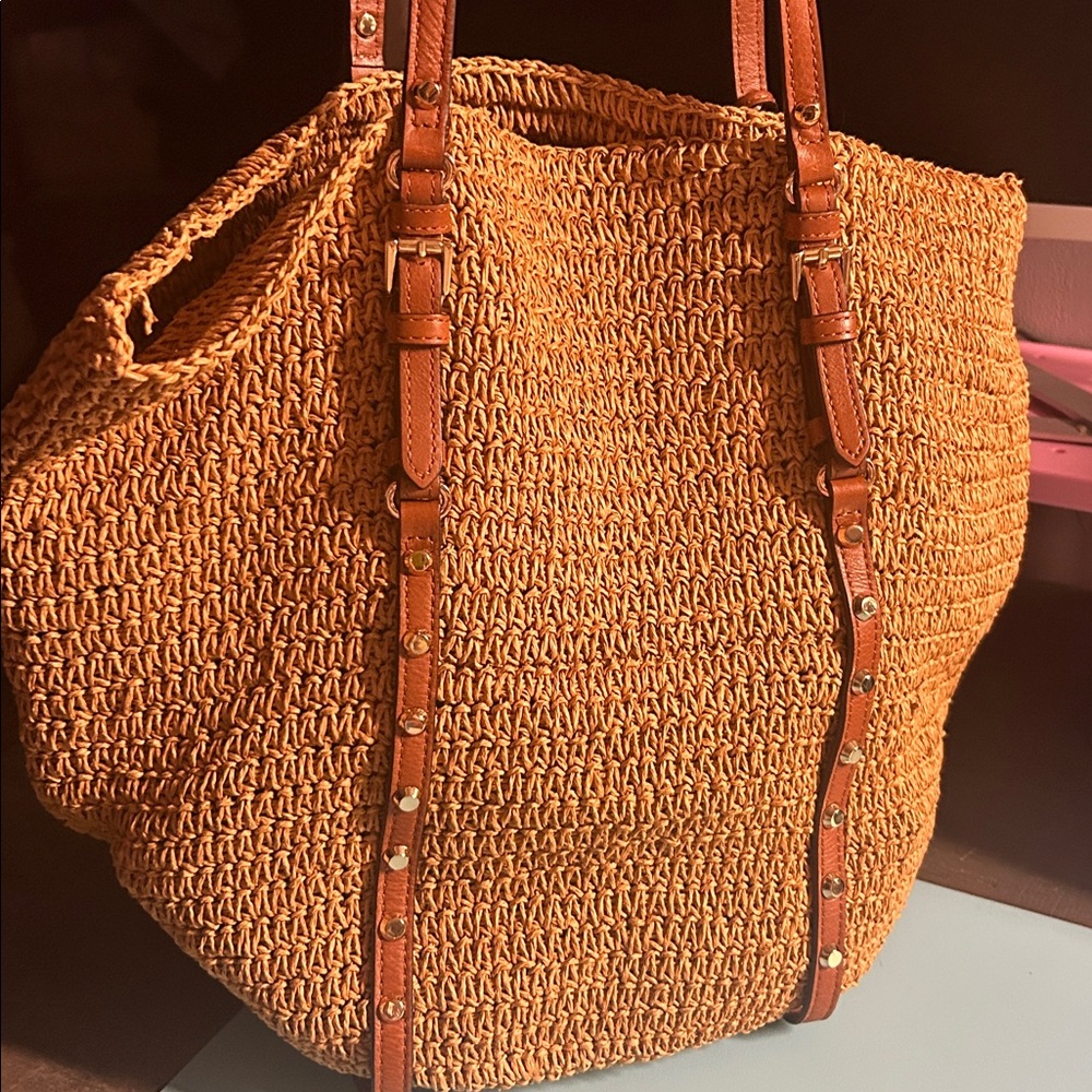 Michael‎ Kors Natural Raffia Woven Tote Leather Detail - Picture 2 of 6